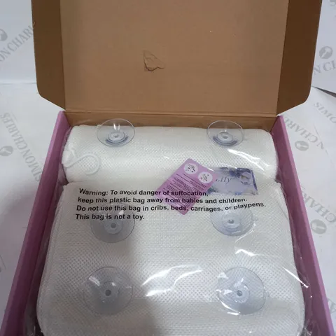 BACH&BERG RELAXING SPA BATH PILLOW