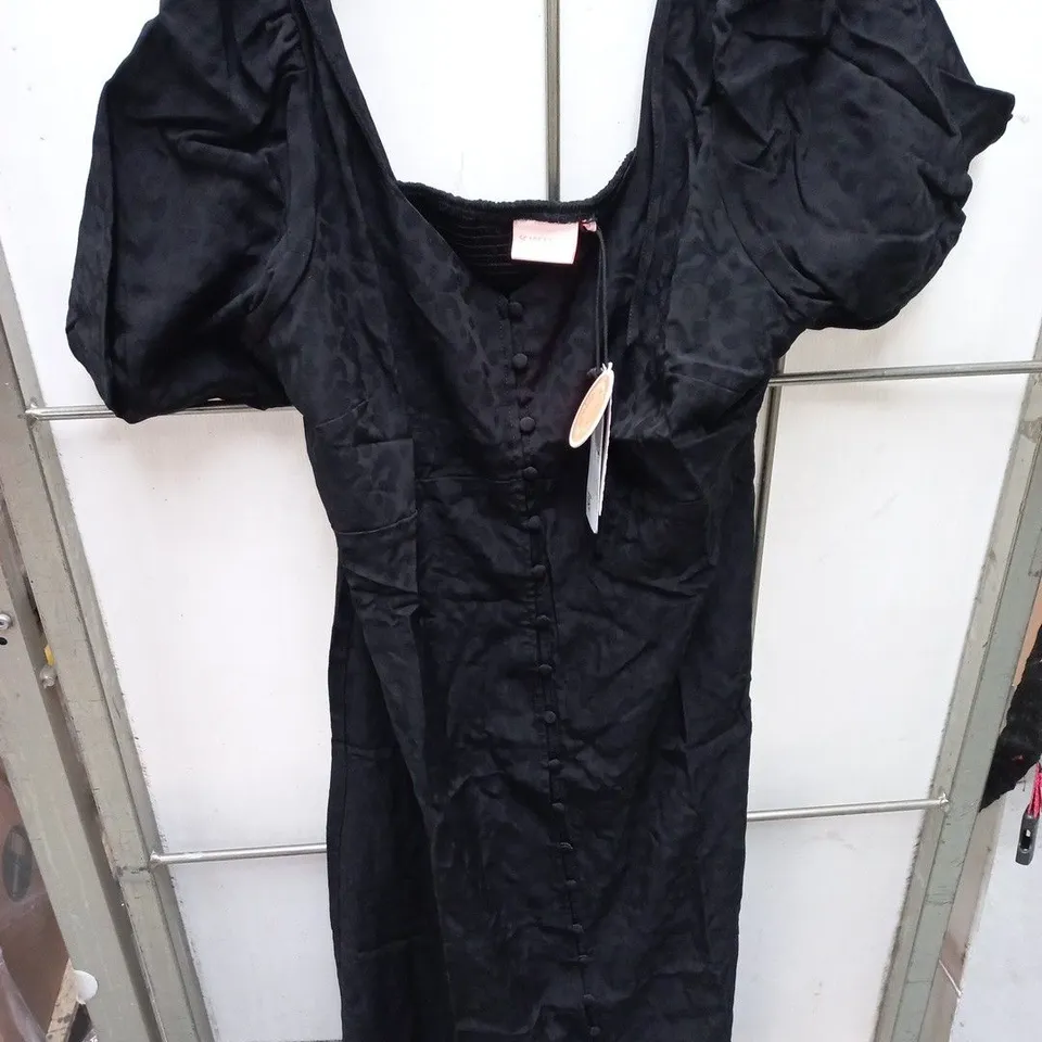 SCAMP & DUDE BLACK SWEETHEART PUFF SLEEVE MIDI TEA DRESS, UK 14