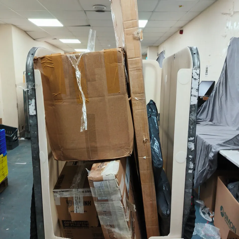 CAGE OF APPROXIMATELY 12 ASSORTED BROKEN ITEMS TO INCLUDE - MIRROR, BOWLS, AND AIR FRYER ETC. COLLECTION ONLY