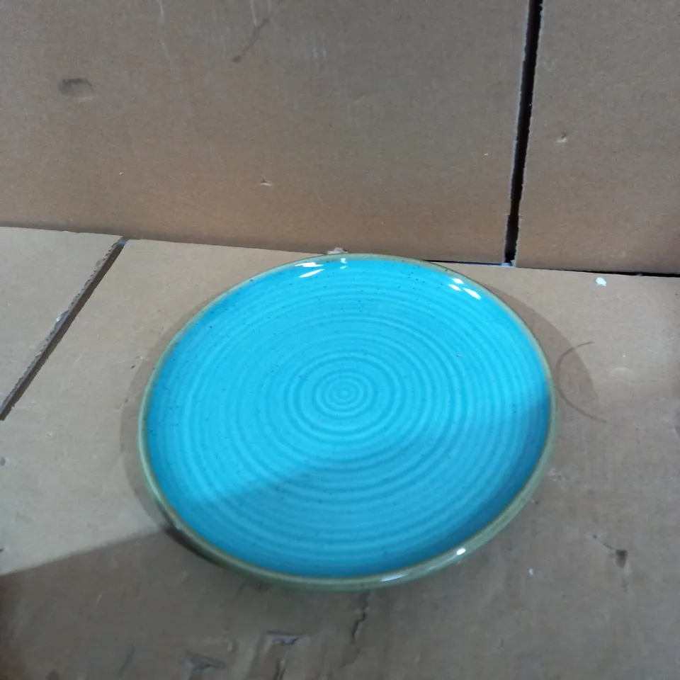 LUNA EMBOSSED 12 PC DINNER SET RRP £55