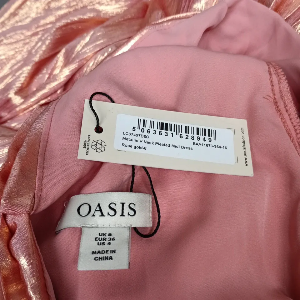 OASIS METALLIC V NECK PLEATED MIDI DRESS IN ROSE GOLD – UK 8