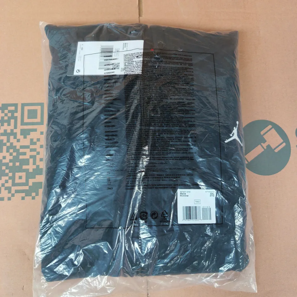 BAGGED NIKE JORDAN ZIP-UP TOP IN BLACK SIZE 3XL