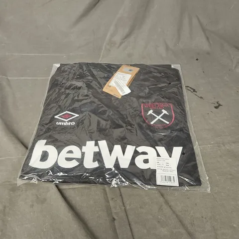 BAGGED UMBRO WEST HAM AWAY SHORT SLEEVE JERSEY IN BLACK SIZE L