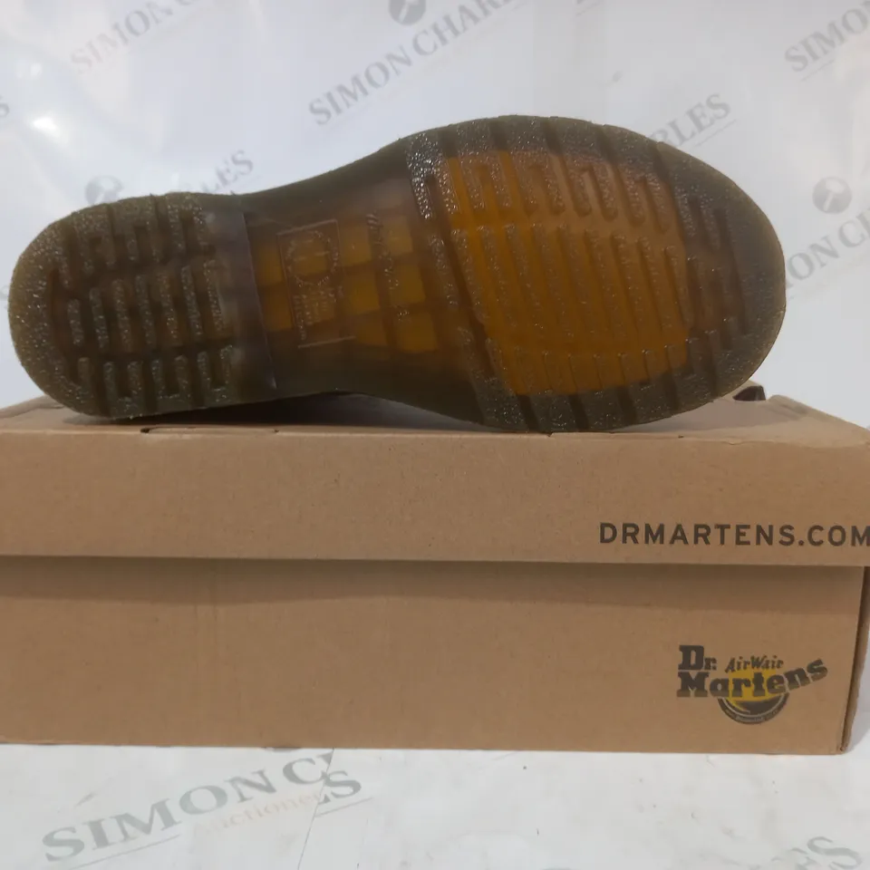 BOXED PAIR OF DR MARTENS 1460 BOOTS IN DARK BROWN UK SIZE 6.5