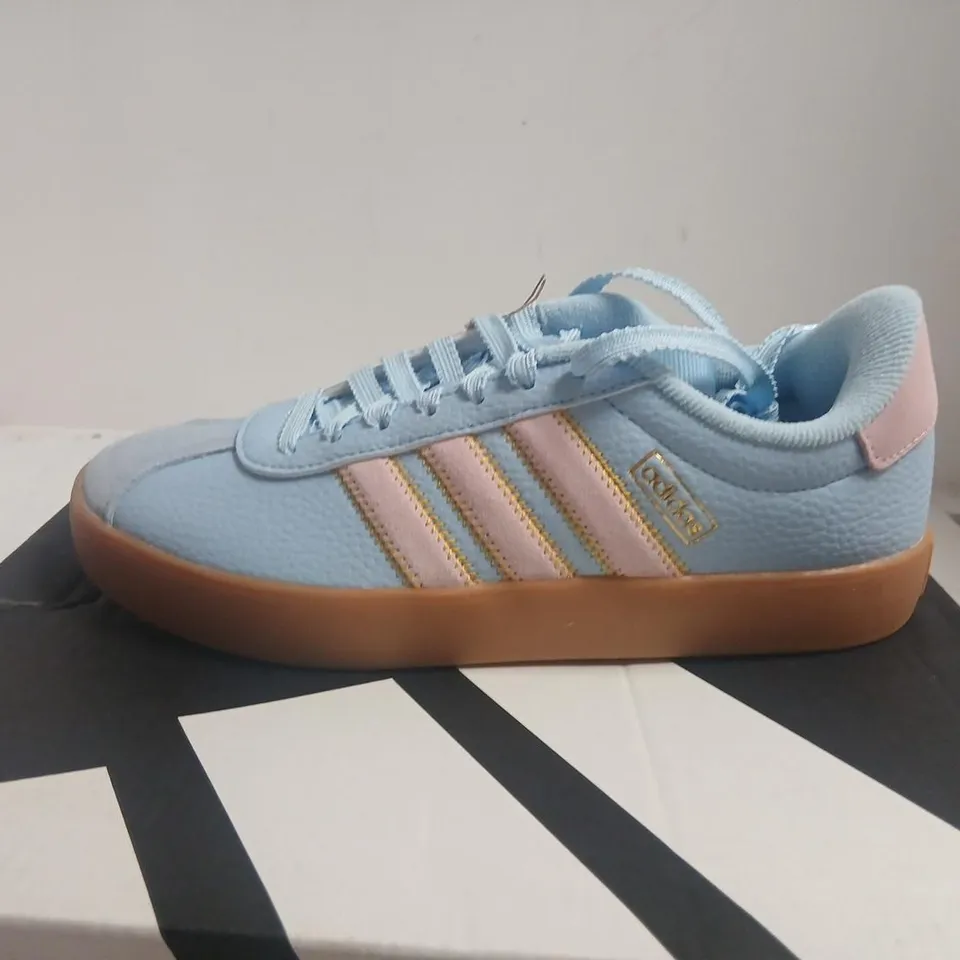 ADIDAS VL COURT 3.0 SNEAKERS – LIGHT BLUE, UK4 (US 5.5) 