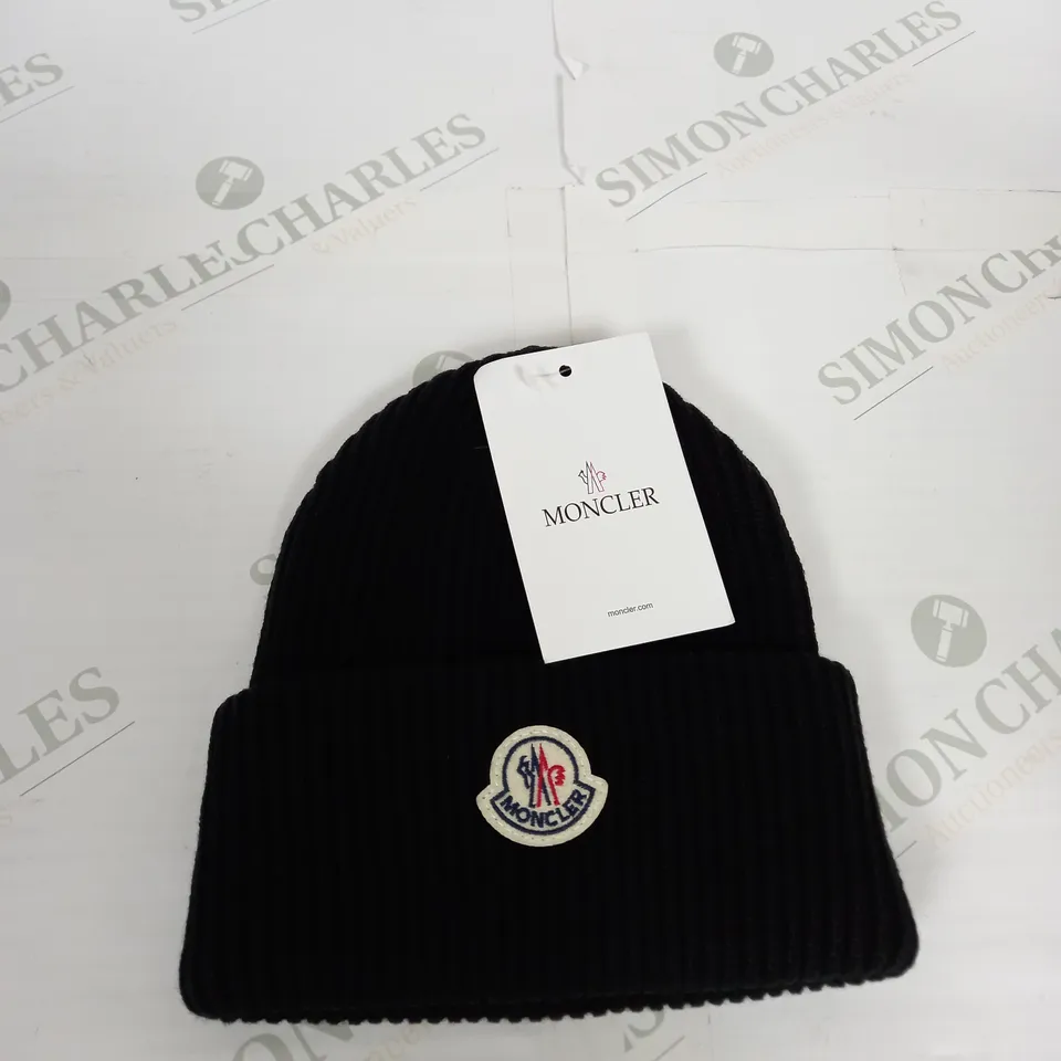 MONCLER BEANIE HAT IN BLACK