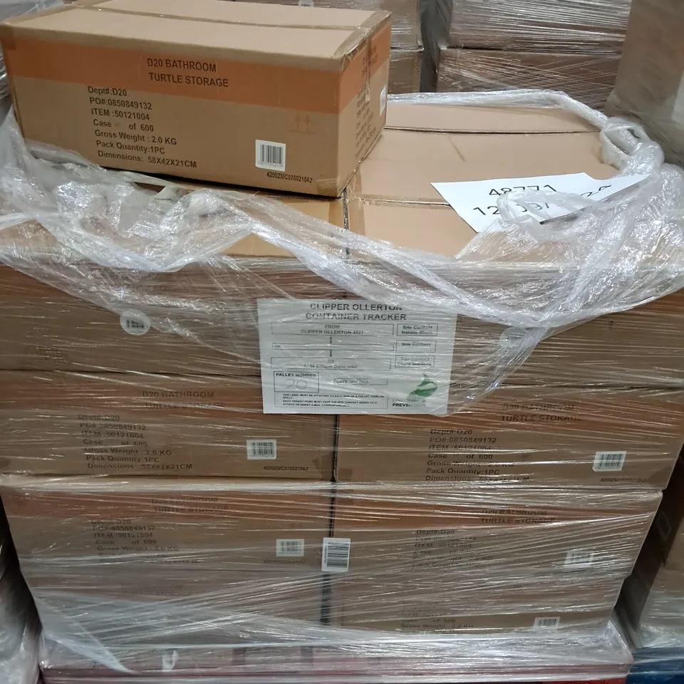 PALLET CONTAINING 17 BRAND NEW BOXED NATURAL TURTLE WICKER STORAGE BOX