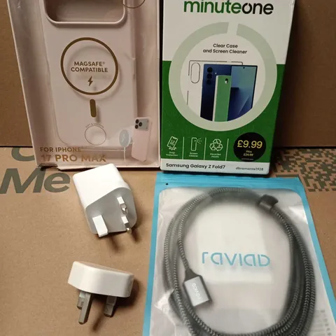 APPROXIMATELY 15 ASSORTED SMARTPHONE ACCESSORIES TO INCLUDE CHARGING CABLES, HOLDERS, PHONE CASES ETC 