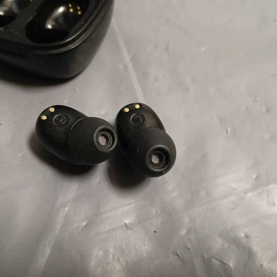 UNBOXED SET OF LENOVO THINKPLUS EARBUDS