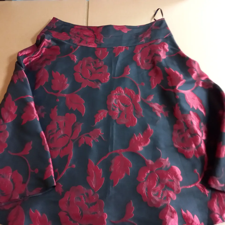 PER UNA BLACK WITH RED FLOWER DESIGN SKIRT - 14