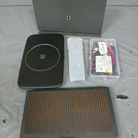 APPROXIMATELY 10 ASSORTED ELECTRICAL PRODUCTS & ACCESSORIES TO INCLUDE REMOTE, CABLES, ROUTERS, ETC