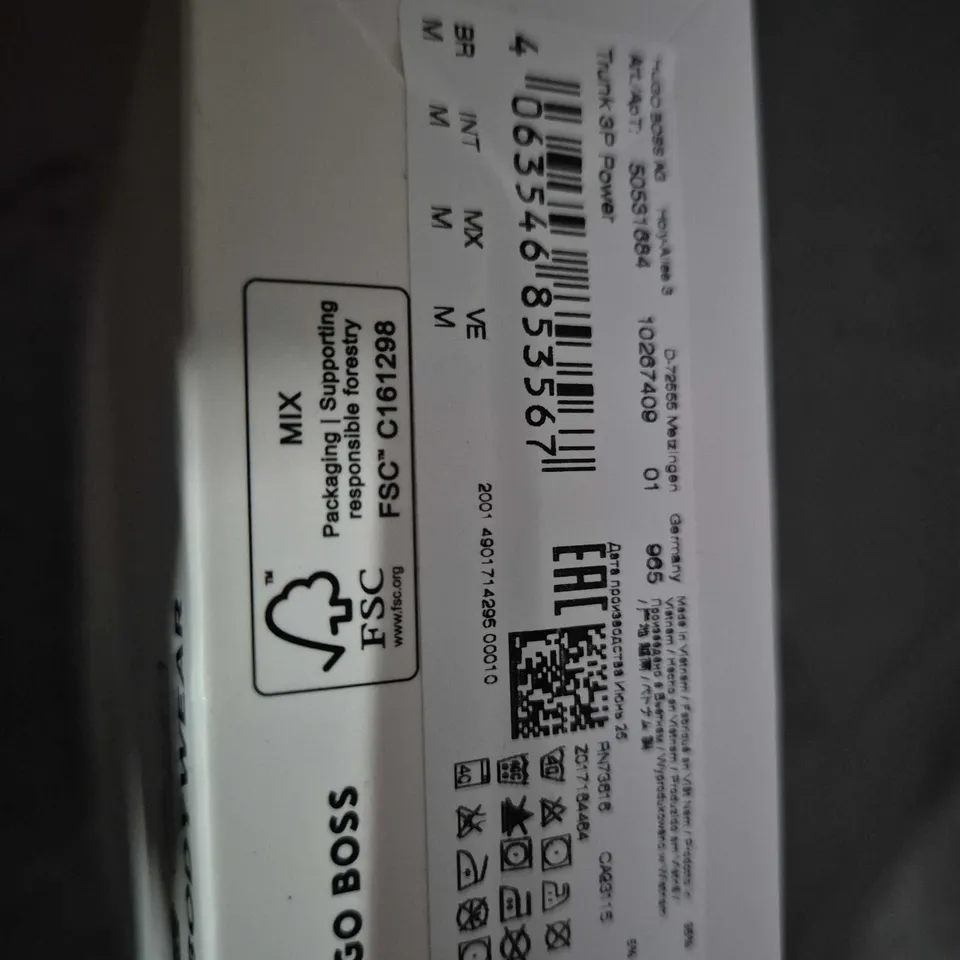 HUGO BOSS MEN'S BOXER BRIEFS - BOXED PACK OF 3 - SIZE M