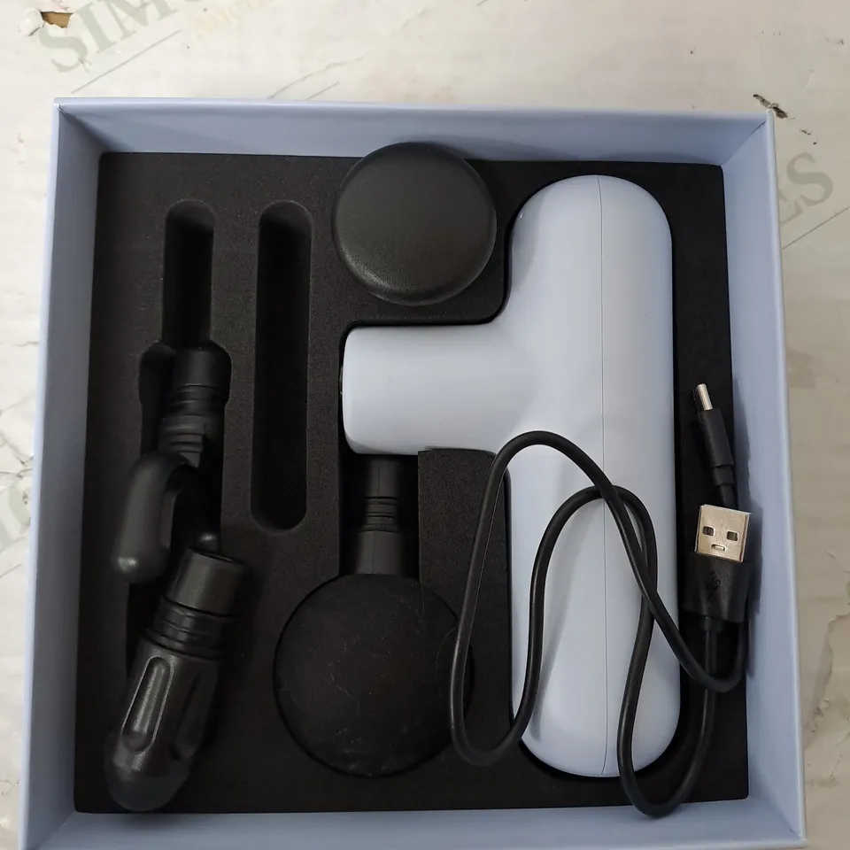 OUTLET BOXED LOLA 4 SPEED MASSAGER 