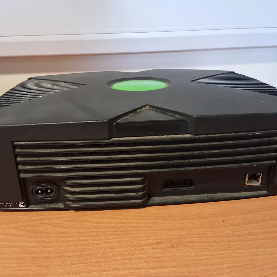 UNBOXED XBOX VIDEO GAMES SYSTEM