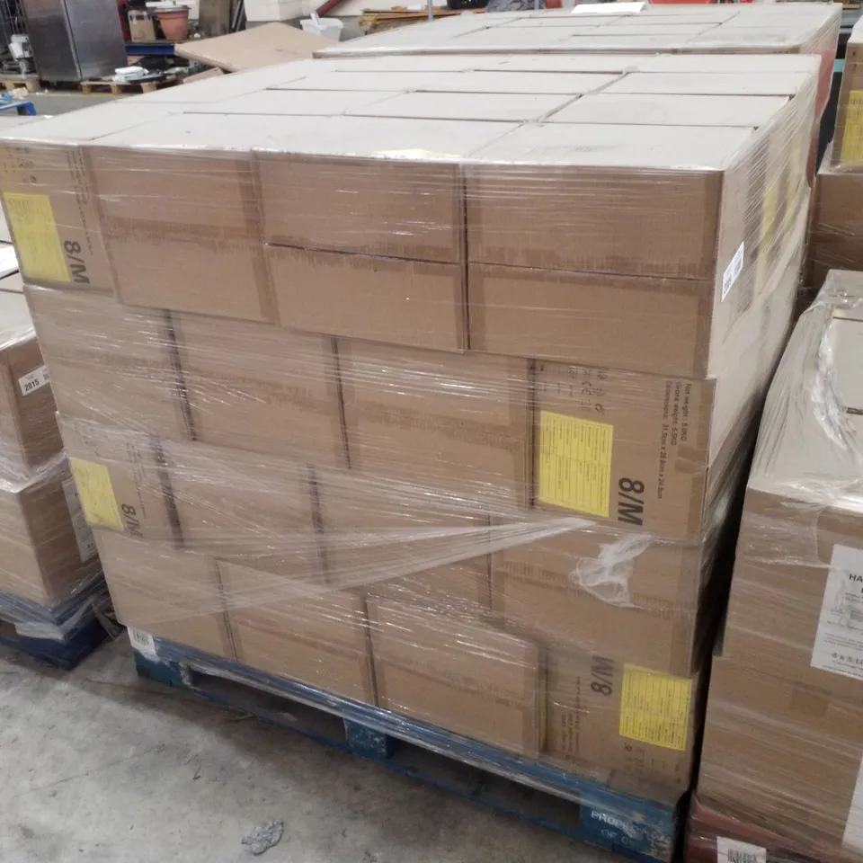 PALLET CONTAINING APPROXIMATELY 600 INTCO VINYL GLOVES 100PK MEDIUM