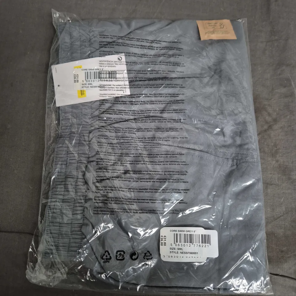 BAGGED NIKE SWIM CORE GREY 5" SHORTS - SMALL