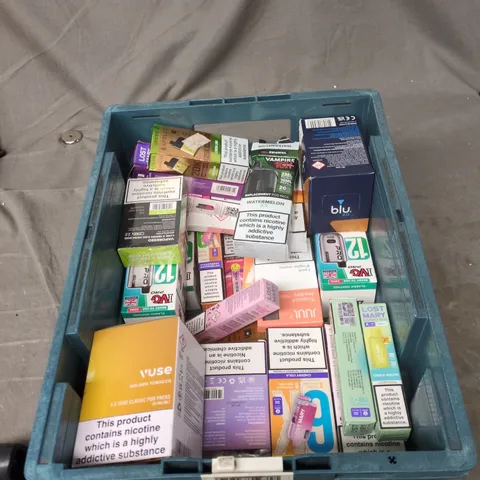 TOTE OF APPROXIMATELY 25 ASSORTED ELECTRONIC CIGARETTE ITEMS TO INCLUDE: ELFBAR 600 PREFILLED POD KIT 