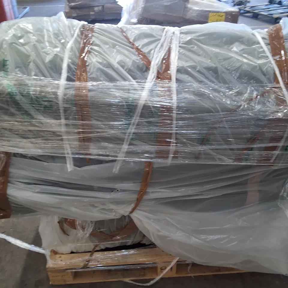 PALLET CONTAINING 3 GREEN FABRIC SOFA PARTS