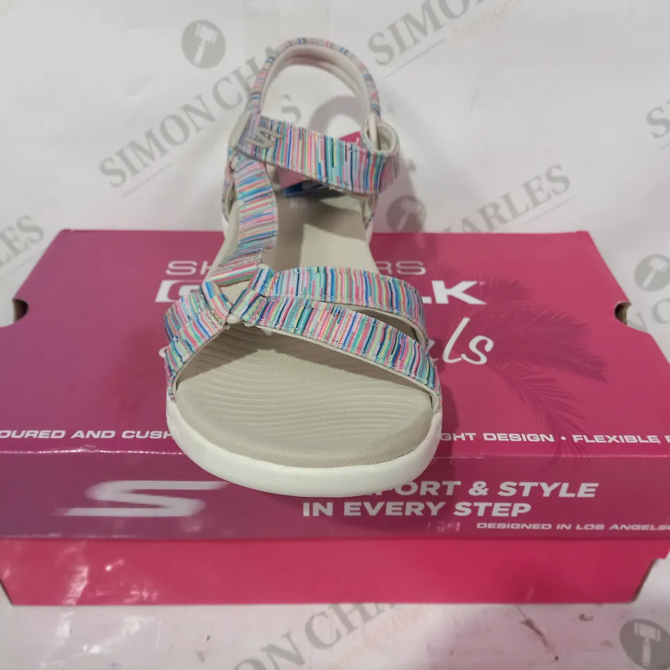 BOXED PAIR OF SKECHERS GO WALK SANDALS IN MULTICOLOUR UK SIZE 4