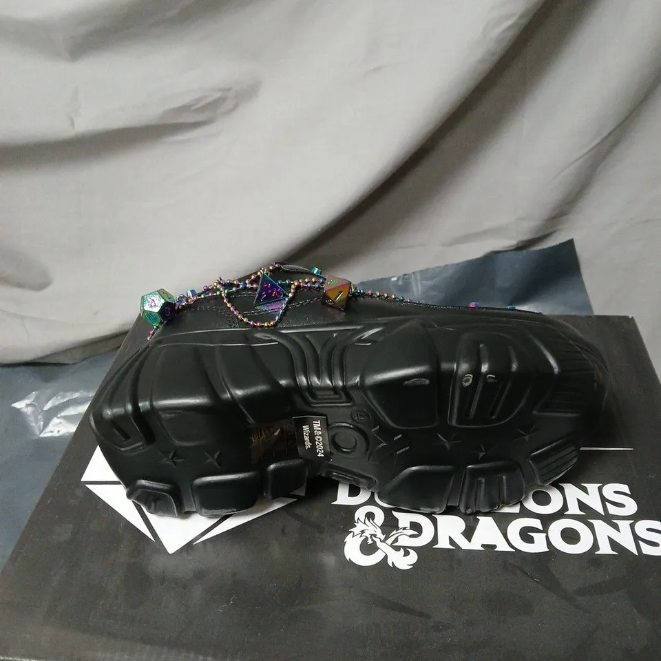 KOI DUNGEONS AND DRAGONS DICE MYSTIC CHARM TRAINERS RAINBOW BOXED SIZE 4