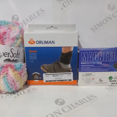 BOX OF APPROXIMATELY 10 ASSORTED HOUSEHOLD ITEMS TO INCLUDE MAGNETIC EFFECT CHESS, SUPER SOFT PASTEL MULTICOLOUR KNITTING YARN, ETC