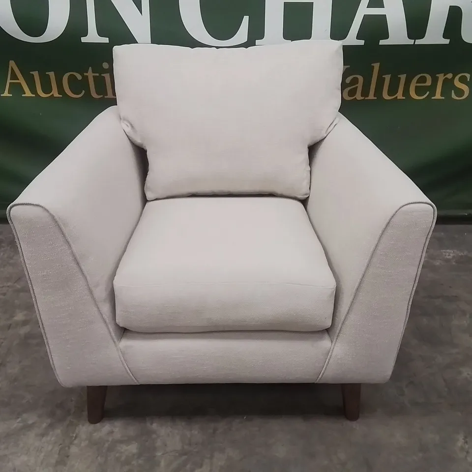 QUALITY DESIGNER EX SHOWROOM FABRIC UPHOLSTERED ARMCHAIR - NATURAL 