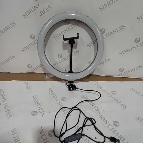 RING LIGHT WITH PHONE HOLDER