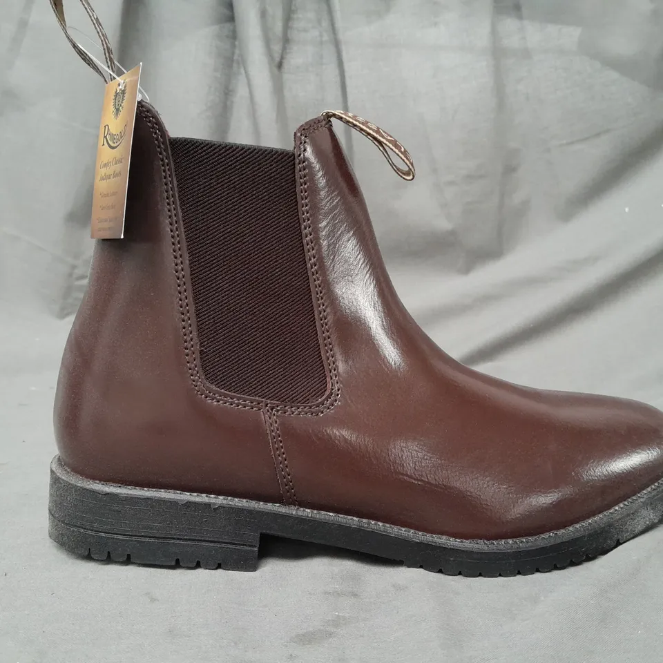BOXED PAIR OF RHINEGOLD JODHPUR BOOTS IN DARK BROWN SIZE 8
