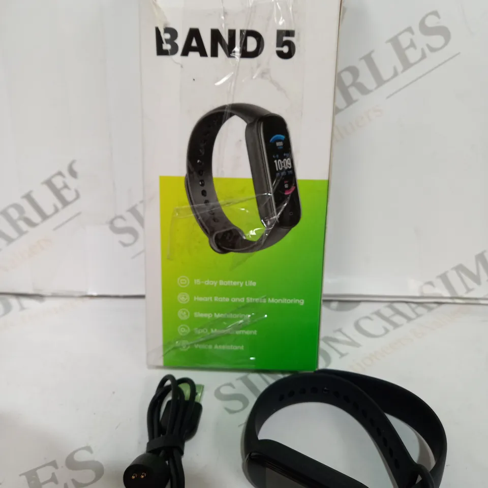BOXED AMAZFIT BAND 5 SMART BAND/FITNESS TRACKERS WITH VOICE ASSISTANT 