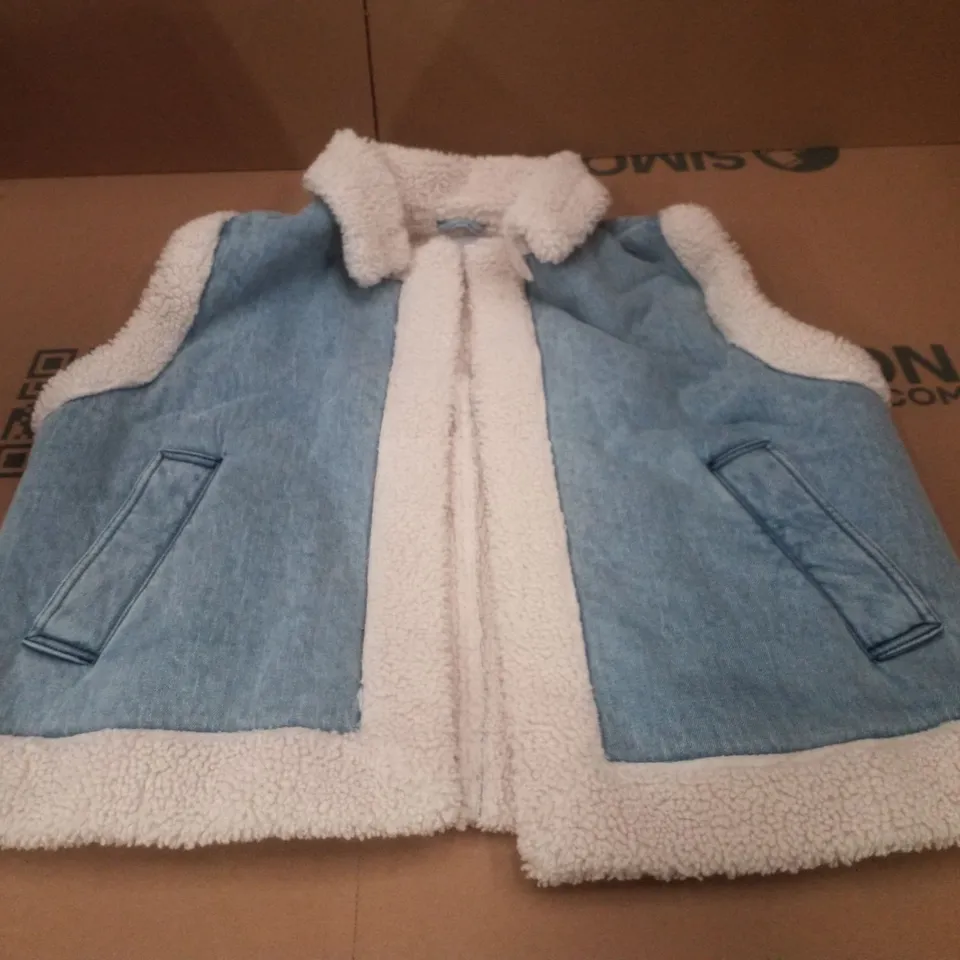 BOX CONTAINING APPROXIMATELY 6 BRAND NEW SIMPLY BE BLUE REGULAR SLEEVELESS DENIM GILETS - SIZE 16