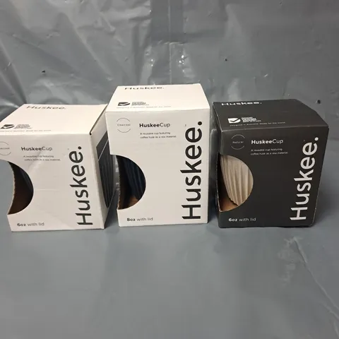 LOT OF 3 HUSKEECUP COFFEE CUPS WITH LIDS