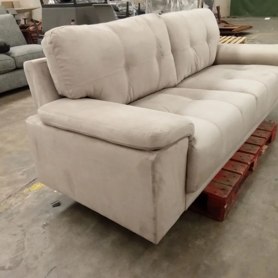 KANSAS 3 SEATER SOFA, CHAMPAGNE CLASSIC VELVET 
