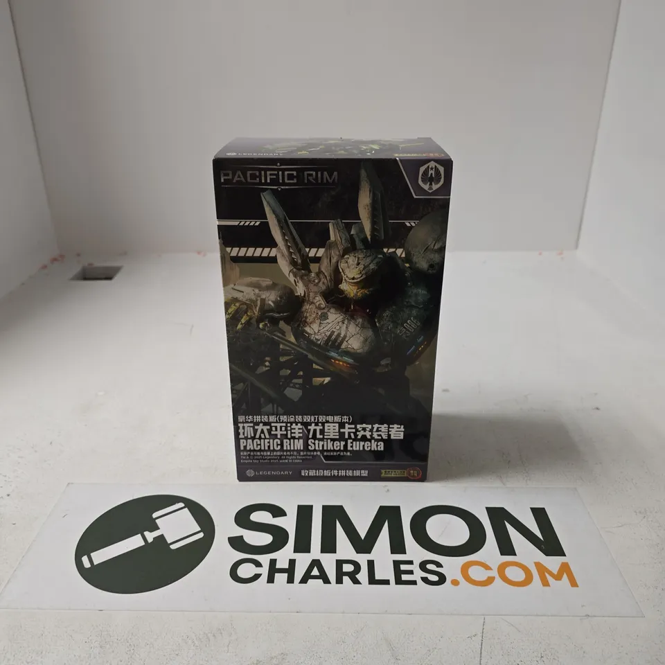 BOXED LEGENDARY PACIFIC RIM STRIKER EUREKA 