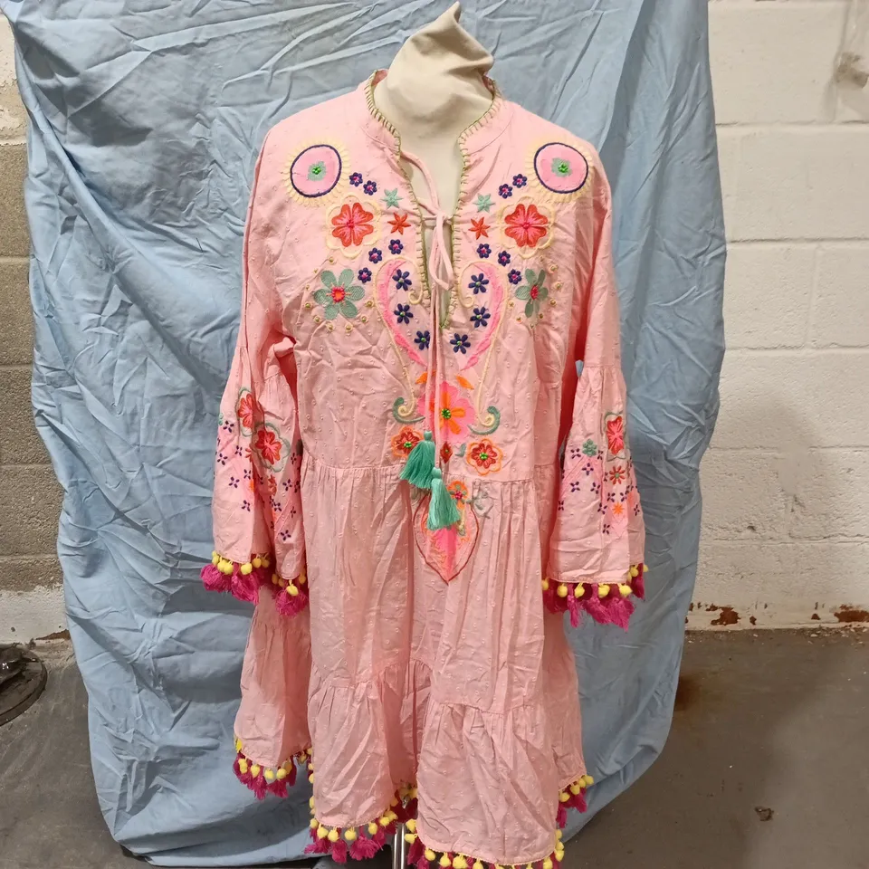 UK 18 JOE BROWNS PINK EMBROIDERED DRESS