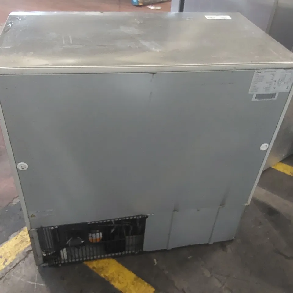 LEC COMMERCIAL BC90975T BOTTLE COOLER