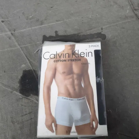 CALVIN KLEIN COTTON STRETCH TRUNKS – 3 PACK (MEN'S UNDERWEAR)