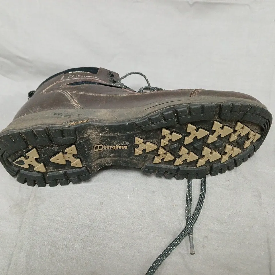 UNBOXED BERGHAUS EXPEDITOR RIDGE 2.0 WALKING BOOTS SIZE UK 11. USED