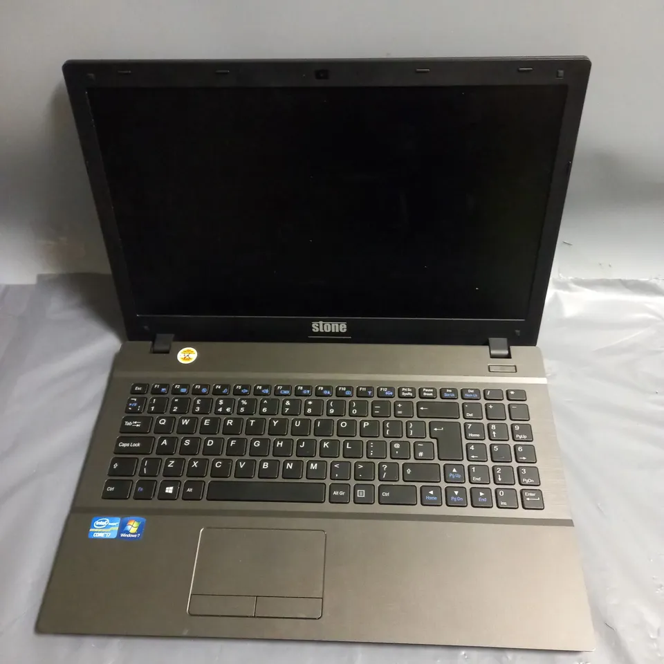 STONE W55XEU 15 INCH I7-3632QM 2.20GHZ