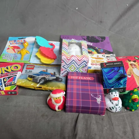 APPROXIMATELY 10 ASSORTED TOYS & GAMES PRODUCTS TO INCLUDE UNO, TEETHING TOYS AND CARD GAMES