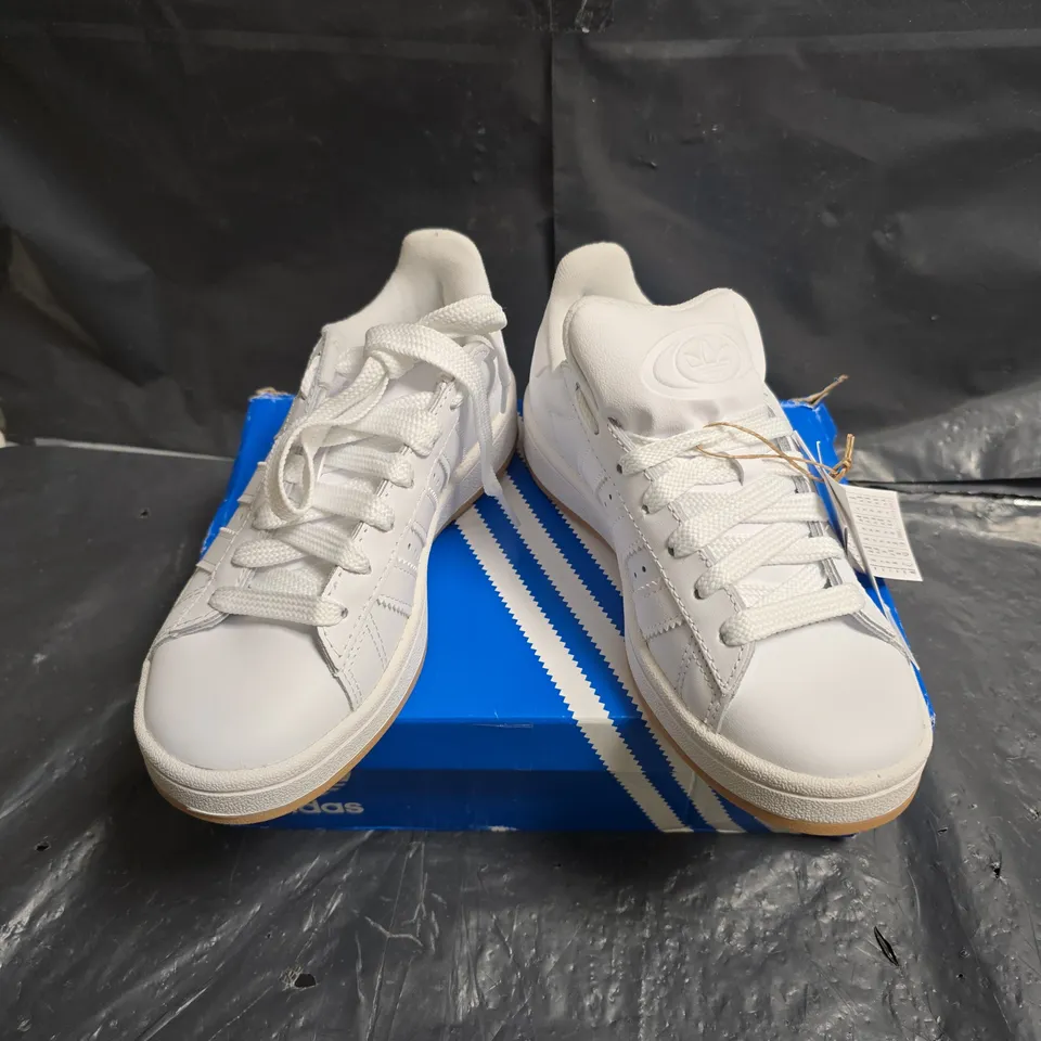 ADIDAS CAMPUS 00S J WHITE SNEAKERS – UK 3 (US 3½) KIDS