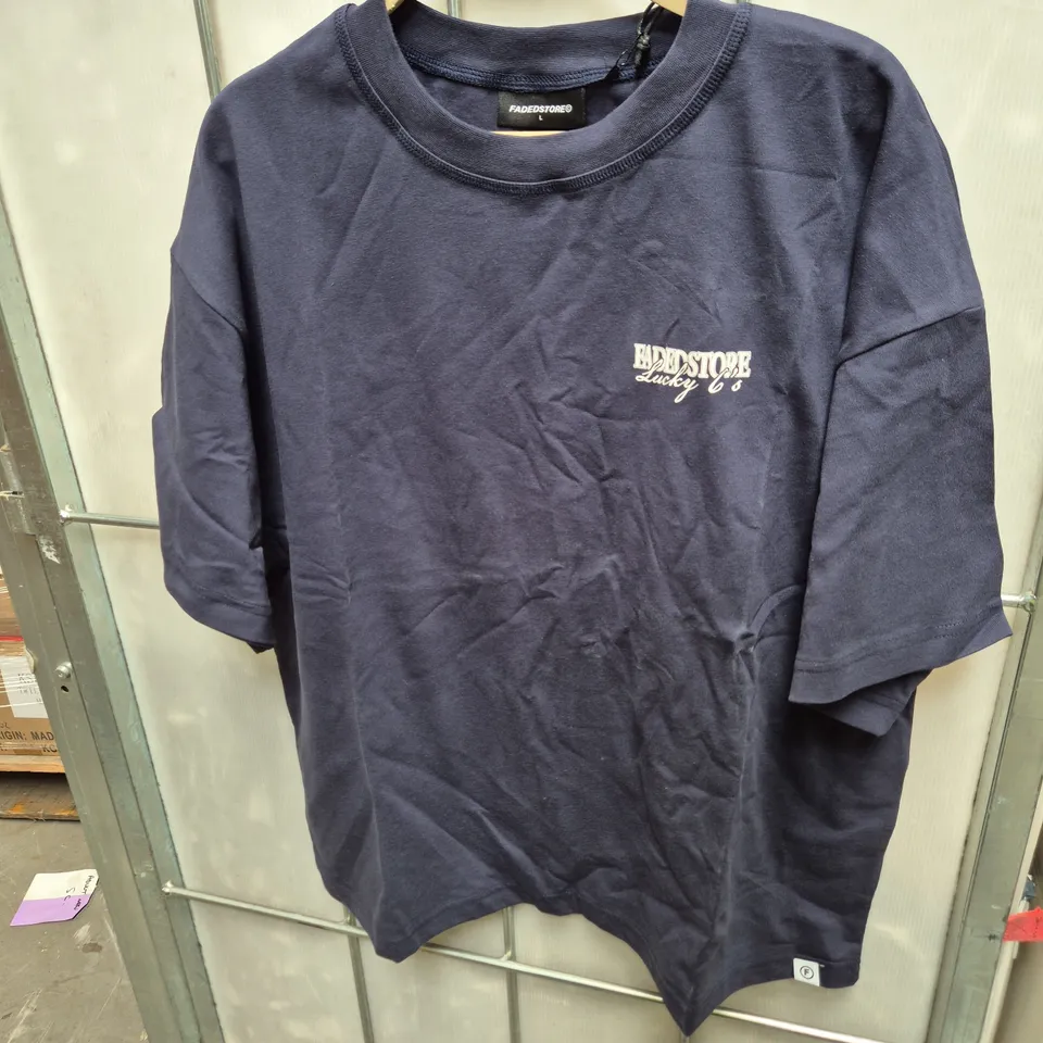 FADEDSTORE LUCKY 6'S T-SHIRT – NAVY – UK L