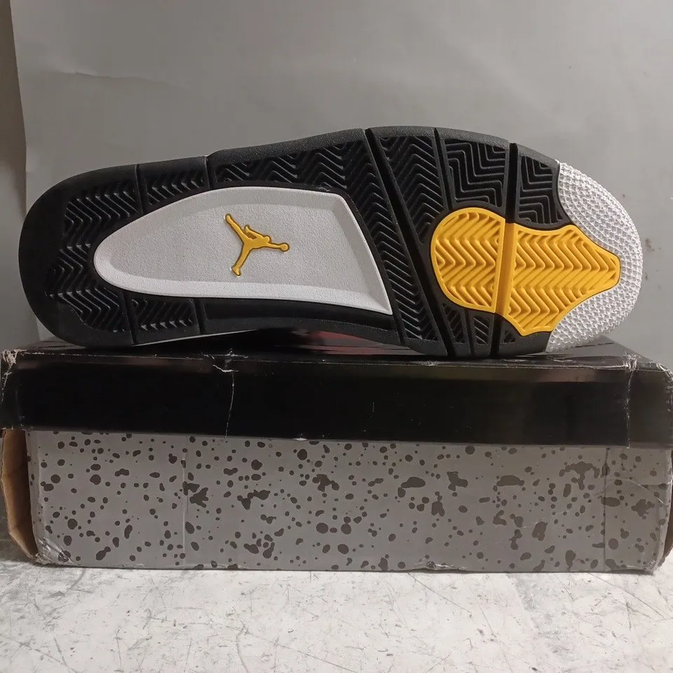 BOXED PAIR OF NIKE AIR JORDAN 4 RETRO SHOES IN GREY SIZE UK 10