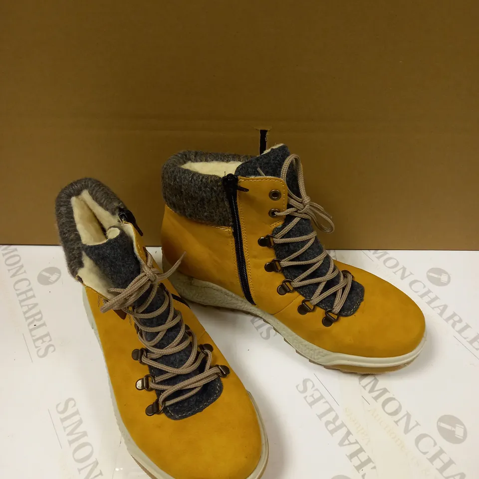 RIEKER LACE BOOT YELLOW - SIZE 6.5