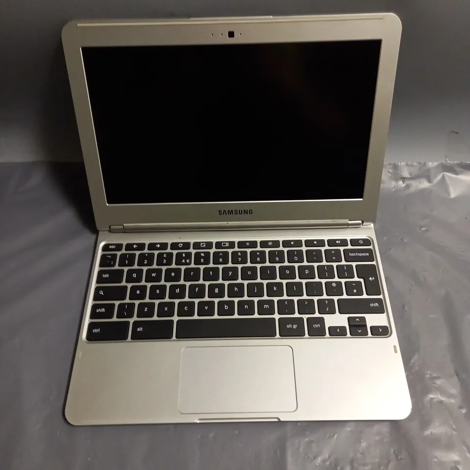 SAMSUNG NOTEBOOK 303C 11 INCH EXYNOS5 1.7GHZ 
