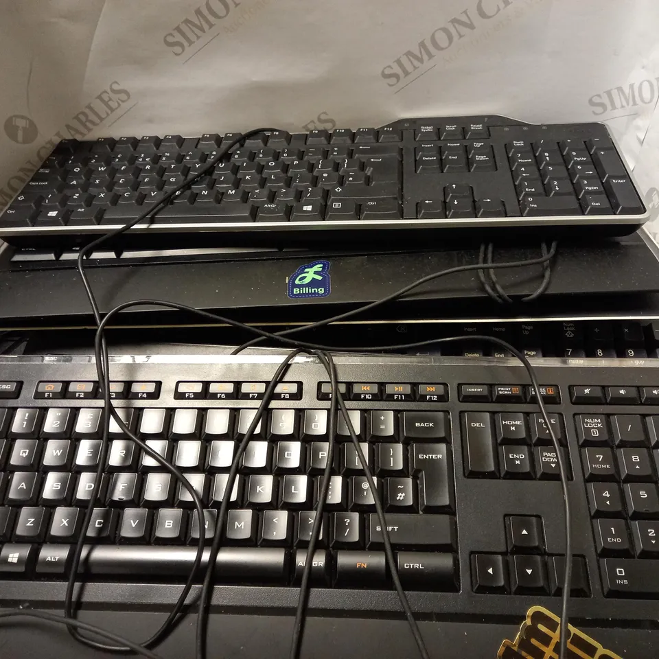 LOT OF APPROX 15 ASSORTED KEYBOARDS TO INCLUDE LOGITECH AND DELL