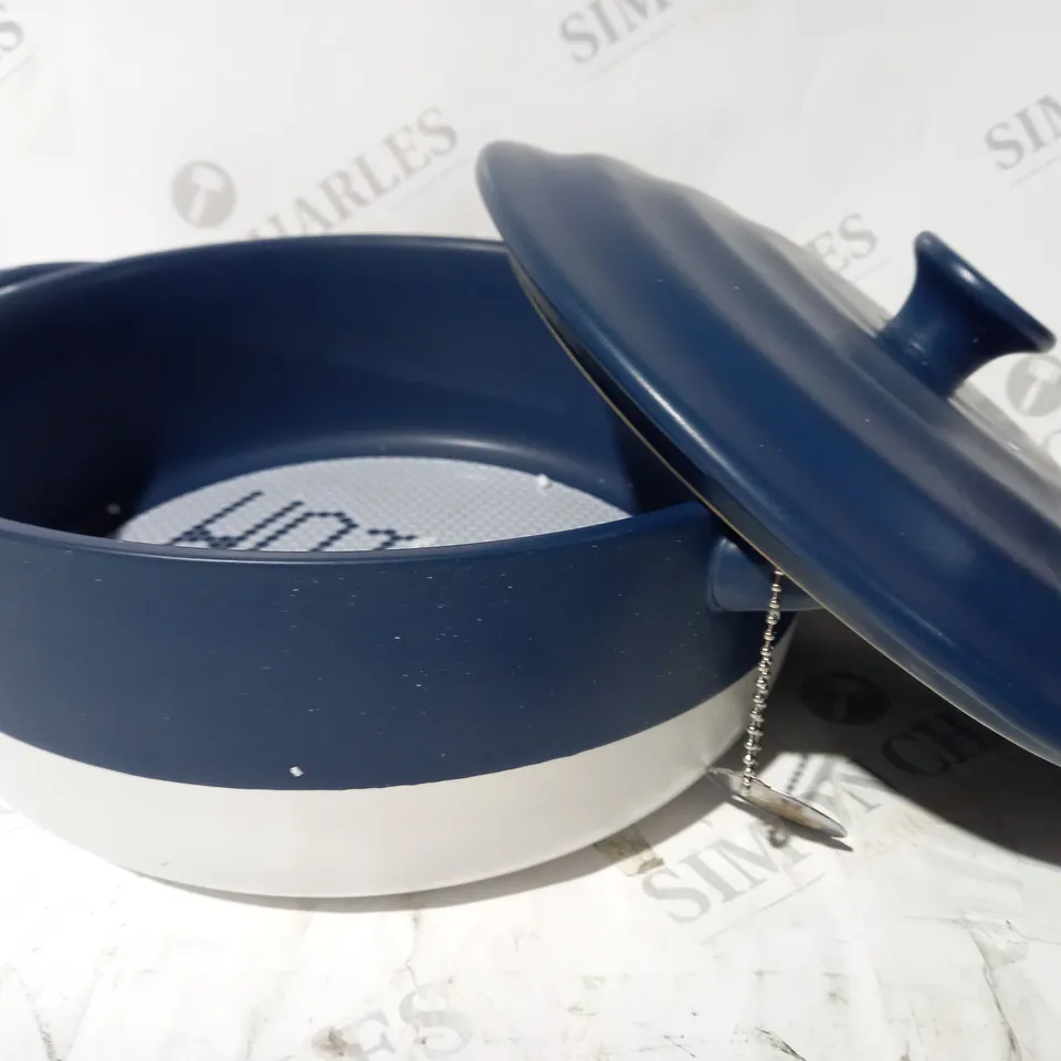 BUNDLEBERRY BY AMANDA HOLDEN LARGE CERAMIC CASSEROLE DISH