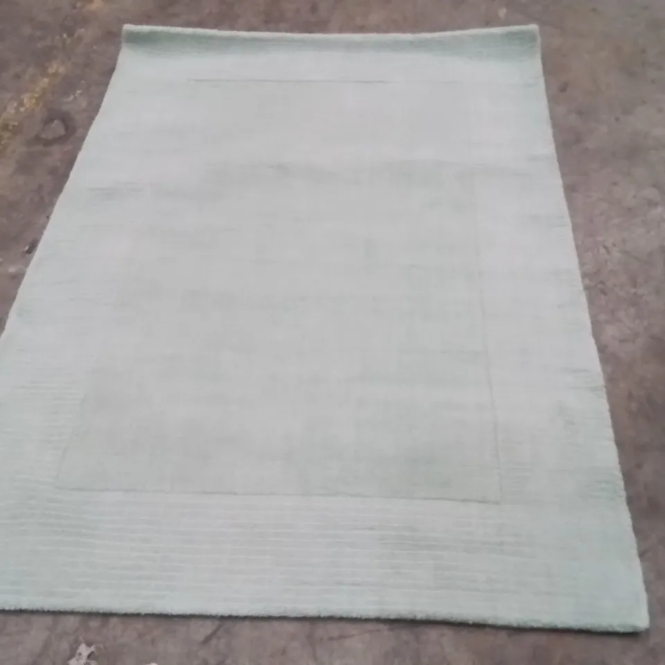 QUALITY DESIGNER AREA RUG - APPROXIMATELY 170X120CM