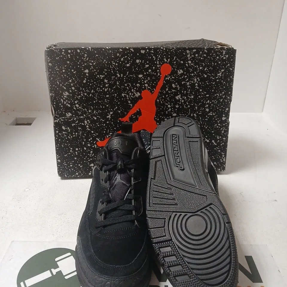 JORDAN SPIZIKE LOW SNEAKERS – BLACK/ANTHRACITE, UK 10 (US 11)