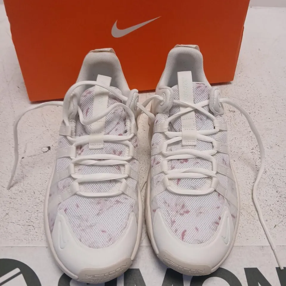 NIKE FREE METCON 7 SE SAIL/BARELY GREEN – WOMEN'S UK 5.5