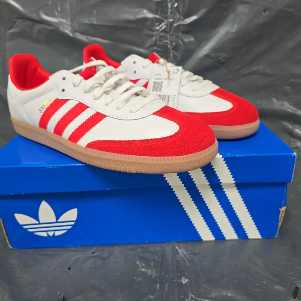 BOXED PAIR OF ADIDAS SAMBA SHOES IN RED/WHITE SIZE UK 11.5